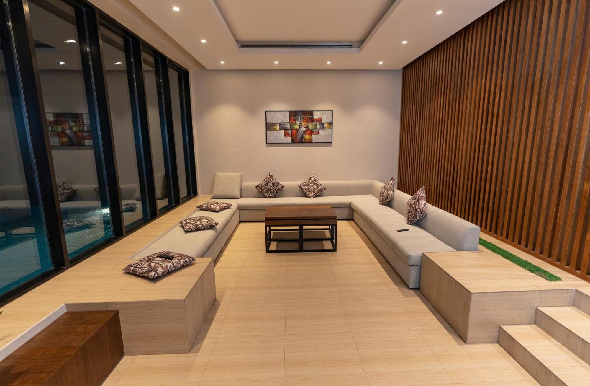 The One Hotel Resorts - Riyadh Bagian luar foto
