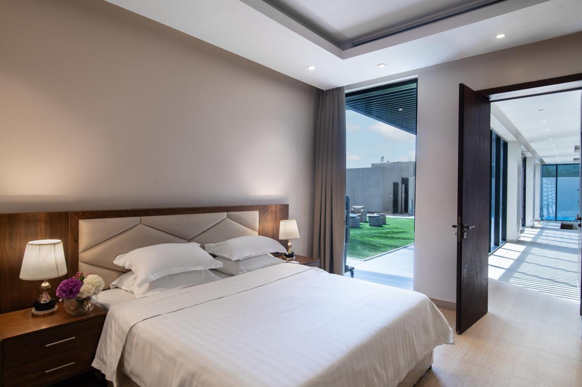 The One Hotel Resorts - Riyadh Bagian luar foto
